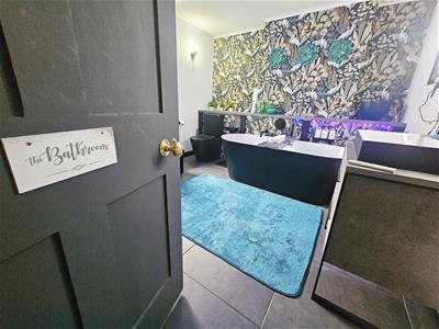 Picture 18